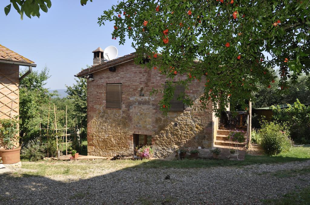 Agriturismo Colombino Siena Exterior foto