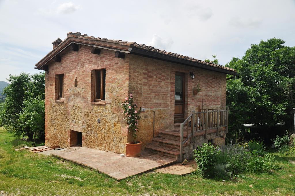Agriturismo Colombino Siena Exterior foto